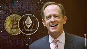 us-senator-declares-investments-in-greyscales-btc-and-eth-trusts.jpg