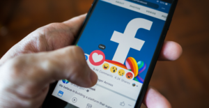 facebook-commits-50m-untuk-membangun-metaverse.png secara bertanggung jawab