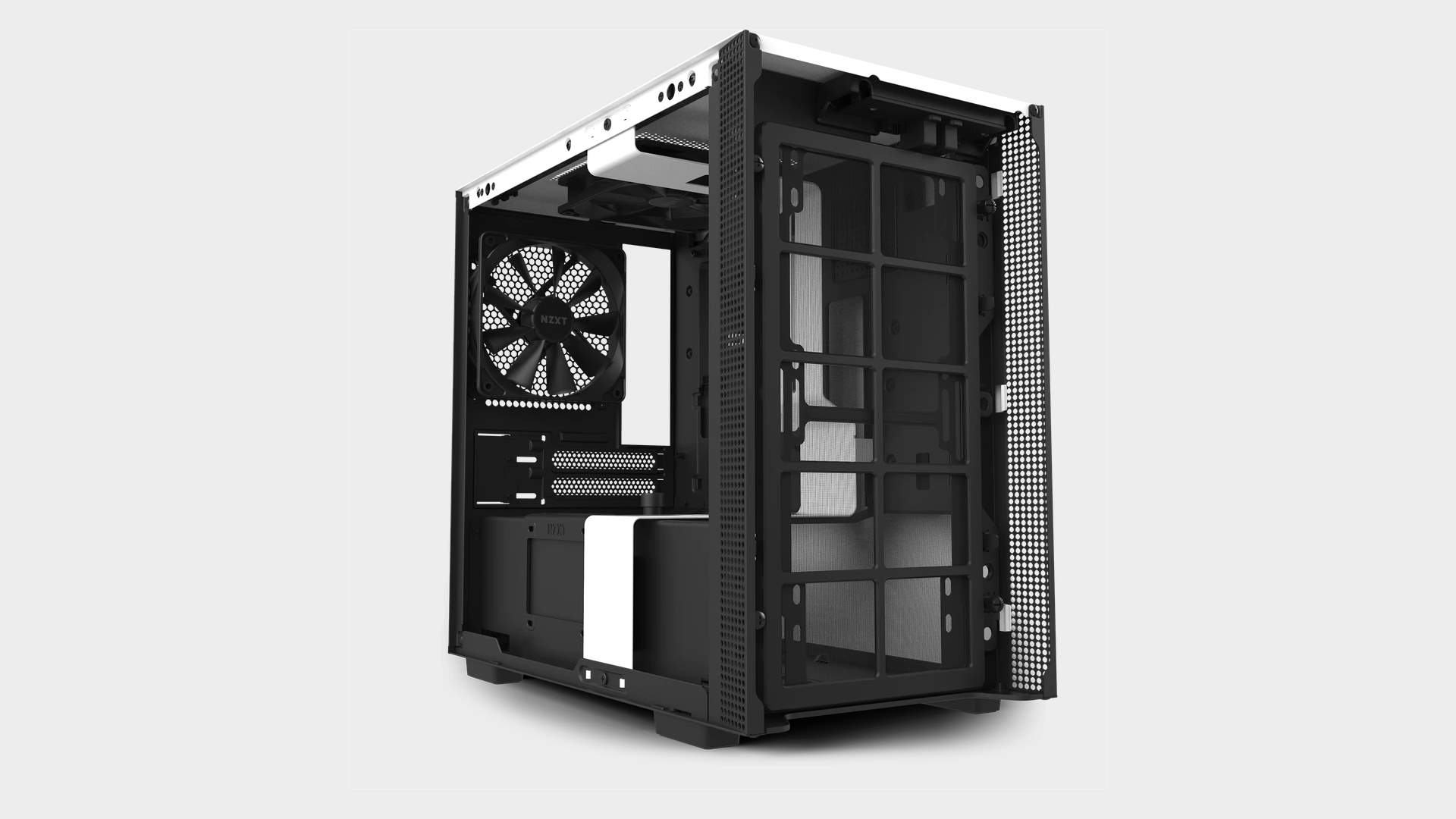 NZXT H210i PC chassis