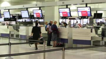 Аэропорты готовятся к самому загруженному дню полетов за три года