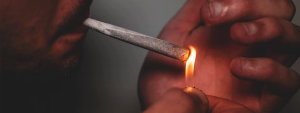 How to Pass a Joint: A Beginner’s Guide