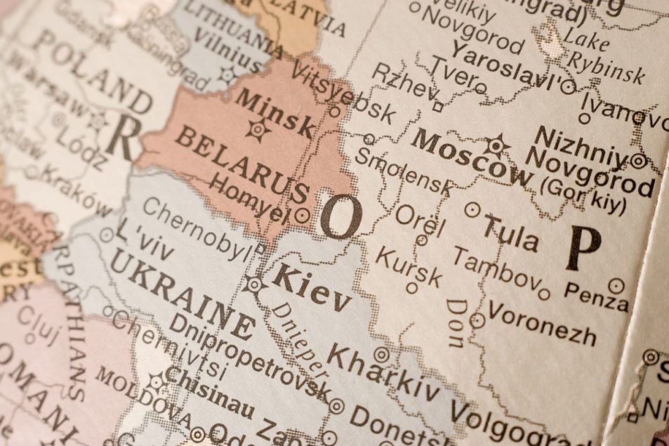 Zavarovalnice prenehajo s kritjem vojnega tveganja za pošiljanje po Rusiji, Ukrajini in Belorusiji