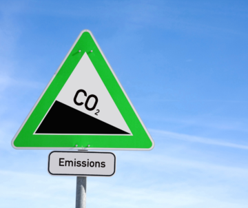 아는 것이 힘이다: 탄소 배출량 데이터 의무화