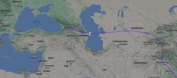 Live! Qantas rettet Weihnachten, als A380 VH-OQD nach Baku fliegt