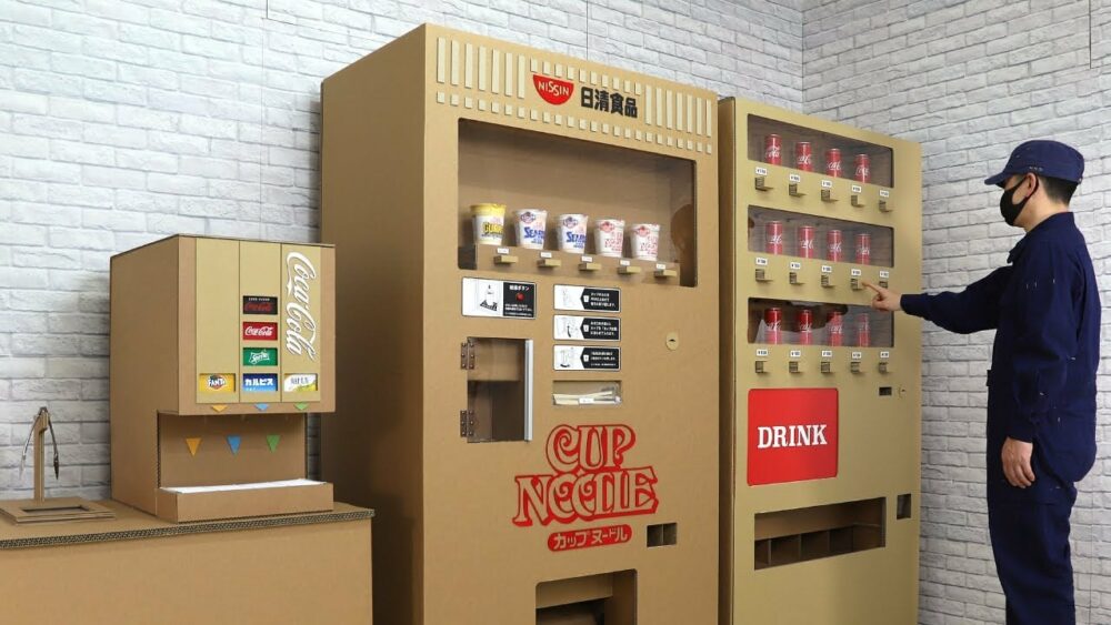 گتے کے ساتھ سوڈا فاؤنٹین اور 2 وینڈنگ مشینیں بنانا