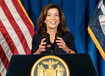 New Yorks guvernør annoncerer start på salg af rekreativt ukrudt