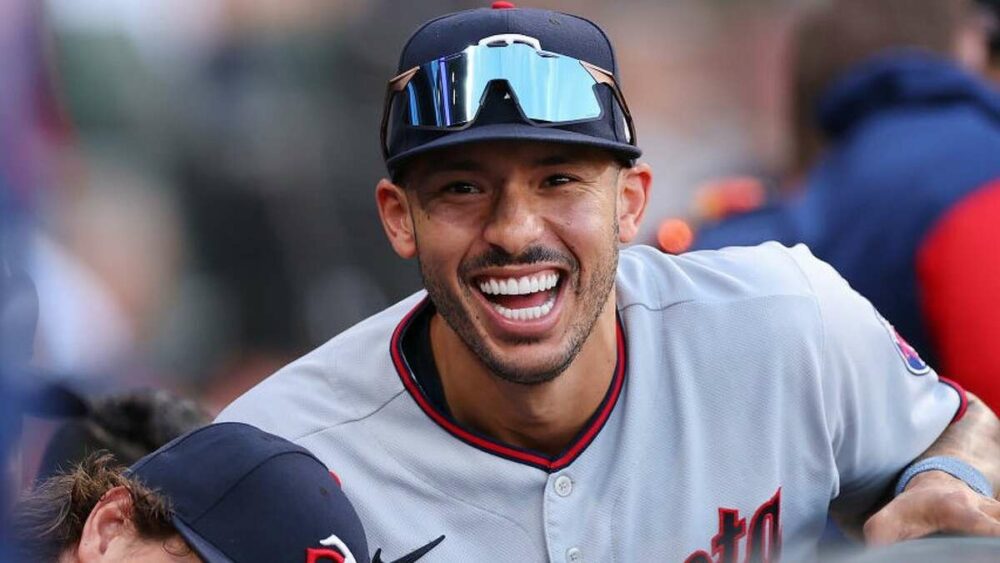 New York Mets sign superstar SS Carlos Correa to 12 – Year $315 Million Contract