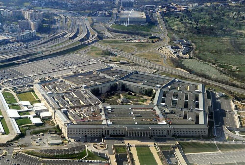 Pentagonov urad za strateški kapital mora pridobiti Silicijevo dolino