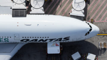 طائرة كانتاس A380 في باكو عادت للخدمة في مطار لوس أنجلوس
