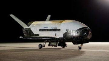 משקף את משימת שבירת השיאים האחרונה של ה-X-37B