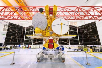 SpaceXロケットでの打ち上げの準備ができている地球の水循環のパルスを取得する衛星