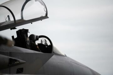 USA õhujõudude AdAiri hävitajate väljaõpe vajab tegevuskava