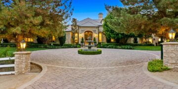 Vin Scully's Hidden Hills mansion sells for $14 million