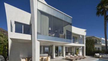 10 months after ‘The One,’ Richard Saghian scoops up $40M Malibu pad
