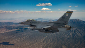 100 phi công RAAF tham gia huấn luyện không chiến ở Nevada