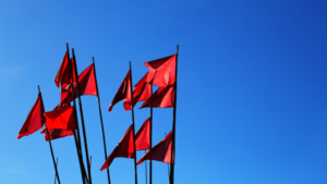 11 דגלים אדומים שאתה יורד מהמסלול בעסקי הנדל"ן שלך