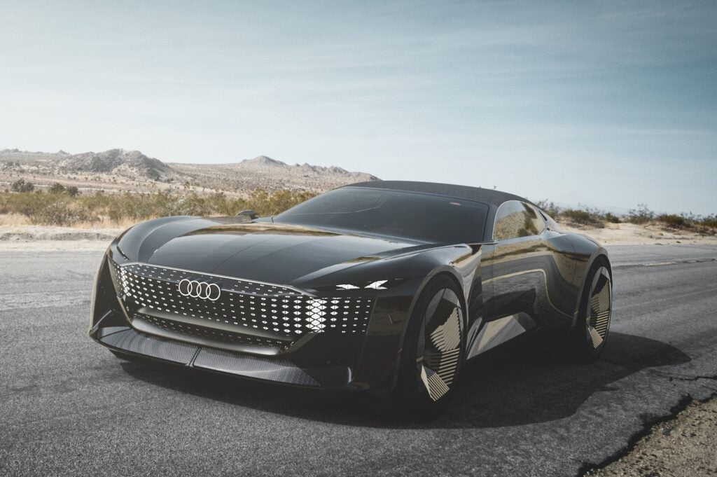 Audi skysphere concept anteriore su strada