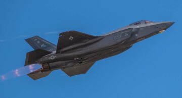 Kanada träffar avtal om att köpa F-35 från Lockheed, när CF-18 går i pension