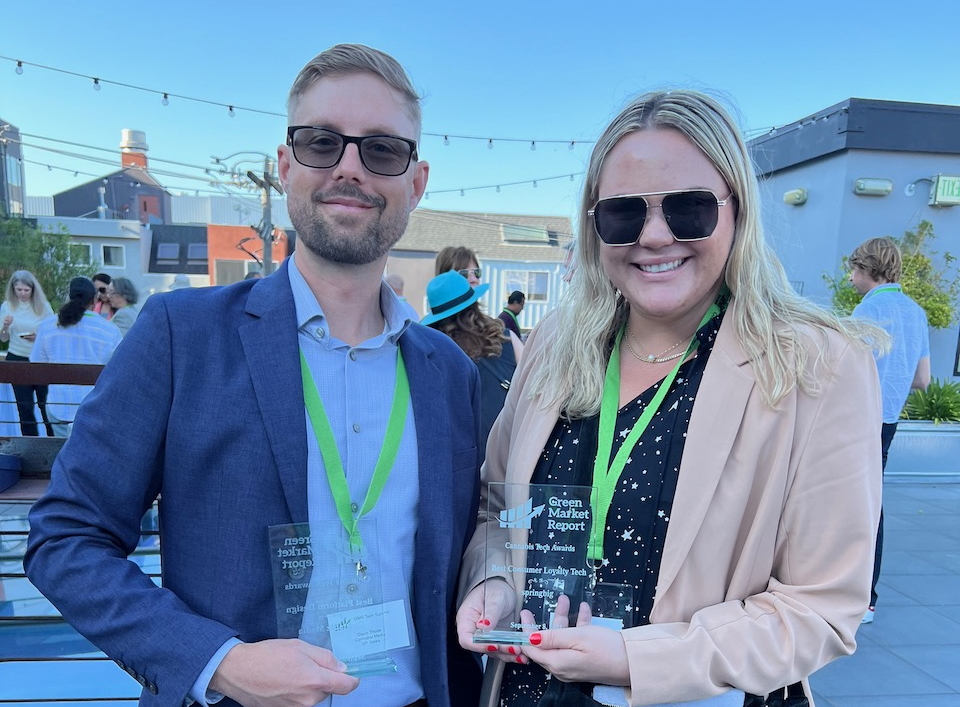 A Cannabiz Media elnyerte a Green Market Report Cannabis Technology díjat a legjobb platformtervezésért
