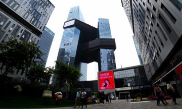 Kina tar upp gyllene aktier i Tencent och Alibaba
