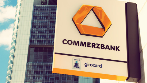 Commerzbank toži EY zaradi 200 milijonov evrov izgube Wirecard