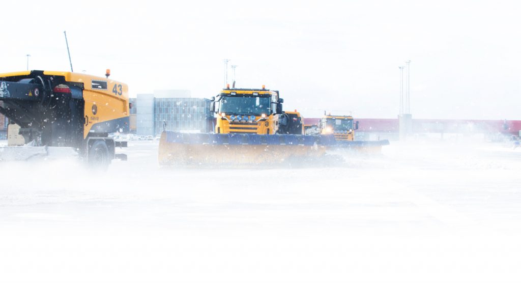 Ekstreme vejrforhold kan påvirke flyvninger til og fra Keflavik lufthavn og regionale lufthavne nytårsaften og nytårsdag