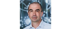 Trưởng nhóm Hugues de Riedmatten về Quang học lượng tử, Viện Khoa học Quang tử sẽ trình bày “Bài phát biểu chính về chủ đề: Triển vọng cho một bộ lặp lượng tử”