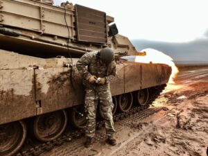 Omgekeerd stond de VS op het punt om Abrams-tanks voor Oekraïne goed te keuren