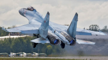 Iraan saab kolme kuuga Venemaa hävitajad Su-35S