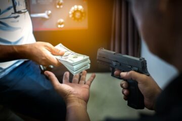 Cảnh sát Las Vegas săn lùng nghi phạm trong nhiều vụ cướp sòng bạc