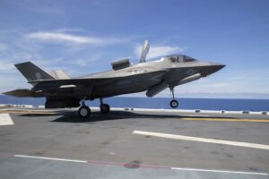 Lockheed: F-35-leverancer kan ikke genoptages, før uheldsundersøgelse er udført