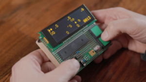 Minimalist Homebrew Hardware Recreates Arcade Classics