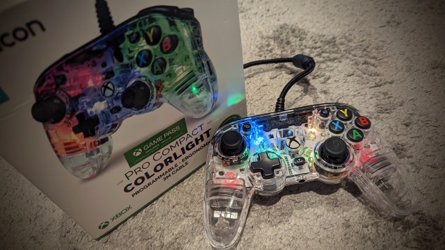 NACON Pro Compact Colorlight Controller for Xbox Review