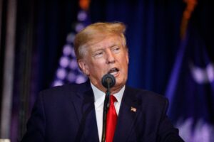 New York AG vil søke sanksjoner mot Trump, advokater for "falske" rettsdokumenter i 250 millioner dollar svindelsøksmål