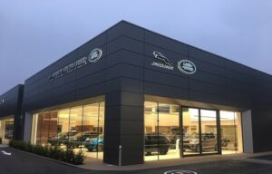 Pendragoni kosilane Lithia Motors peab "edasijõudnud" läbirääkimisi 300 miljoni naela Jardine'i ostmise üle