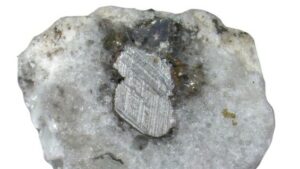 Quasicrystal found in ‘fossilized lightning’