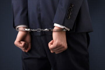 एफटीएक्स के बदनाम संस्थापक सैम बैंकमैन-फ्राइड को गिरफ्तार कर लिया गया है
