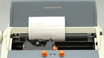 Denne hjemsøgte skrivemaskine er ironisk nok den mindst uhyggelige brug af kunstig intelligens, vi har set på det seneste