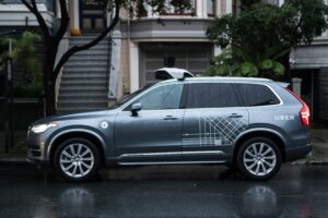 Uber의 전문 차량 호출 및 배달 차량 설계