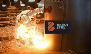Storbritannia vurderer 300 millioner pund klimaredning fra British Steel