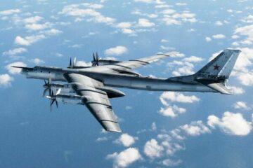 Ukraine-konflikt: Rusland flytter bombefly til Fjernøsten, da Ukraine angriber vestlige baser