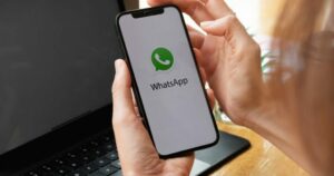 WhatsApp may soon allow users to send photos in original quality  