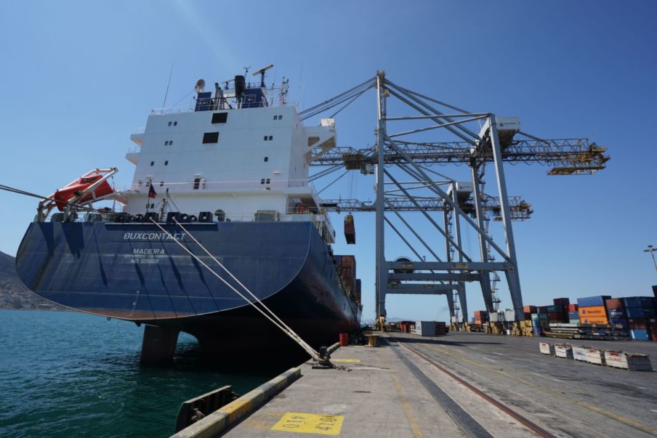 Jemen suunnittelee 130 miljoonan dollarin satamaa, tietä Mahraan siirtääkseen mineraaleja