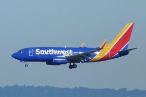 Uma ligação muito apertada entre um Southwest Boeing 737 e um FedEx Boeing 767 no Aeroporto de Austin, Texas