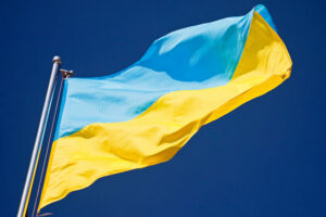 CISA: Feriți-vă de DDoS, defaceri web la aniversarea invaziei ruse a Ucrainei