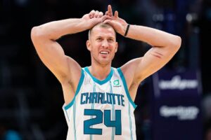 Clippers Make Trade for Mason Plumlee
