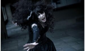 Cosplay Τετάρτη – Η Bellatrix Lestrange του Χάρι Πότερ