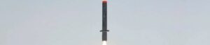 使用印度制造的 Manik 发动机发射的本土技术巡航导弹测试