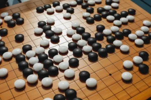 Näkemyksiä Game of Go:sta: ML-ennusteista keskusteleminen