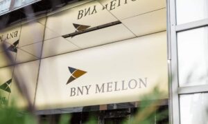 Investidores estão interessados ​​em cripto apesar do mercado baixista: BNY Mellon Exec